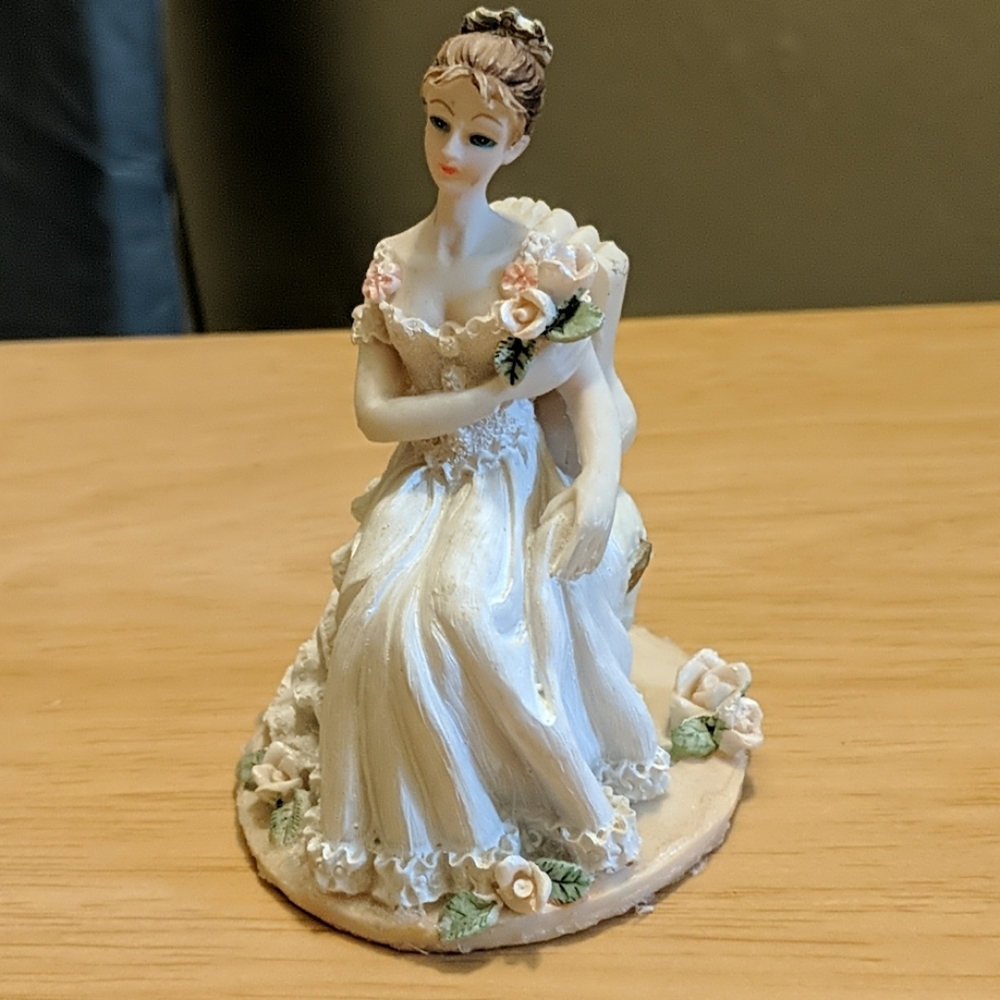 Special moments statue